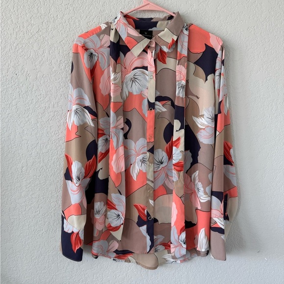 Worthington Tops - Worthington Floral Button Down Blouse Women’s Large